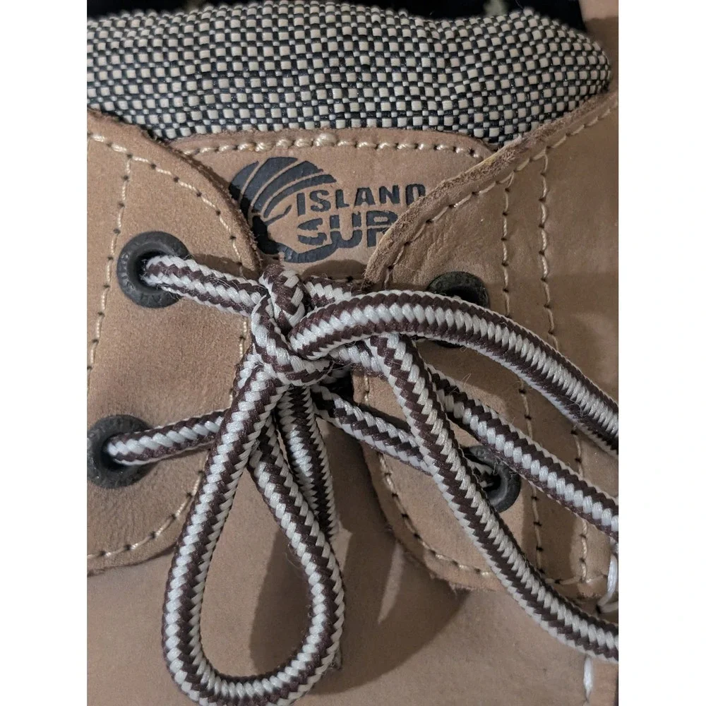 Island Surf Men's Size 11 Tan Brown Boat Shoes Lace Up Nautical Deck Loafers